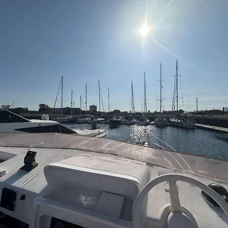 Botel Le Carpe Diem Bateau Chauffe Toute L'année *