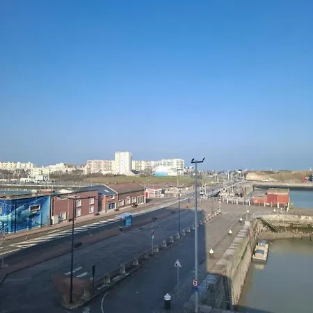 Le Carpe Diem Bateau Chauffe Toute L'annee Calais