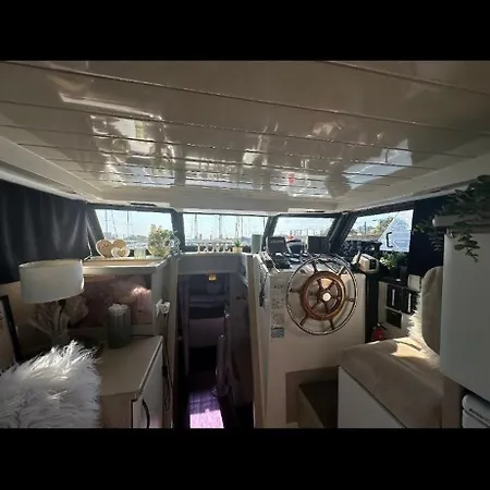 Le Carpe Diem Bateau Chauffe Toute L'annee * קאלה