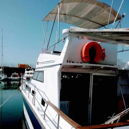 Le Carpe Diem Bateau Chauffe Toute L'annee Ботель *