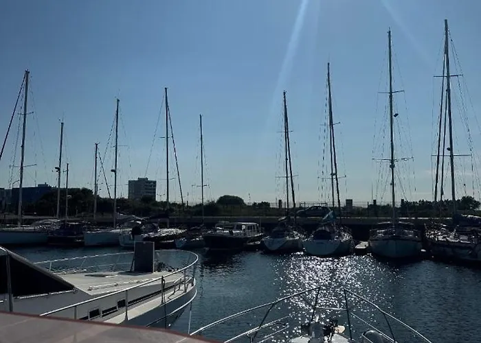 Botel Le Carpe Diem Bateau Chauffe Toute L'annee *